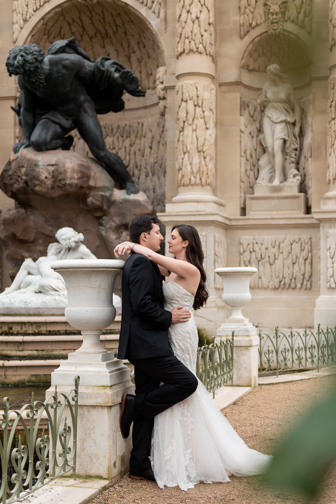 Elopement in Paris by photographer Vio 24