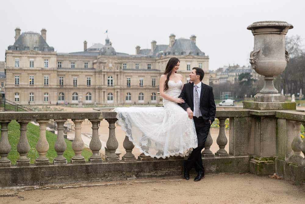 Elopement in Paris by photographer Vio 33