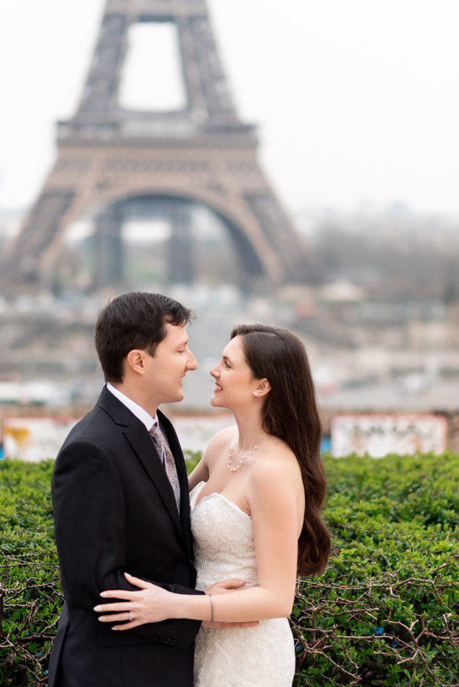 Elopement in Paris by photographer Vio 48