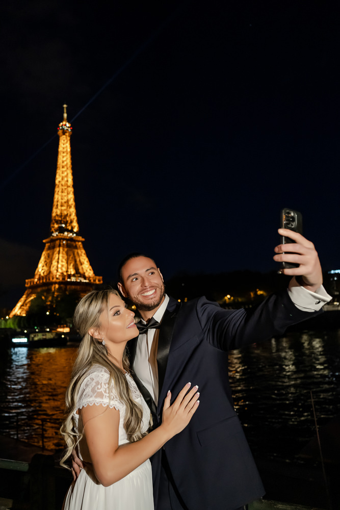 Night photos in Paris by Paris photographer Alex 28