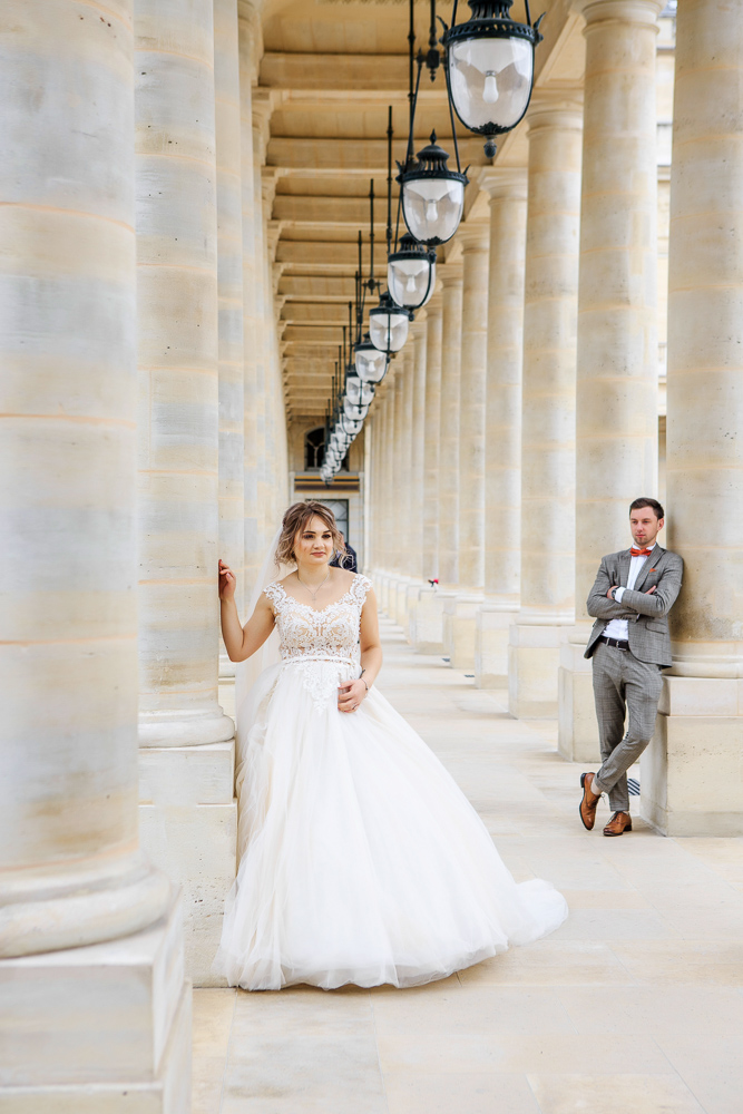 Paris wedding photos by photographer Alex 12