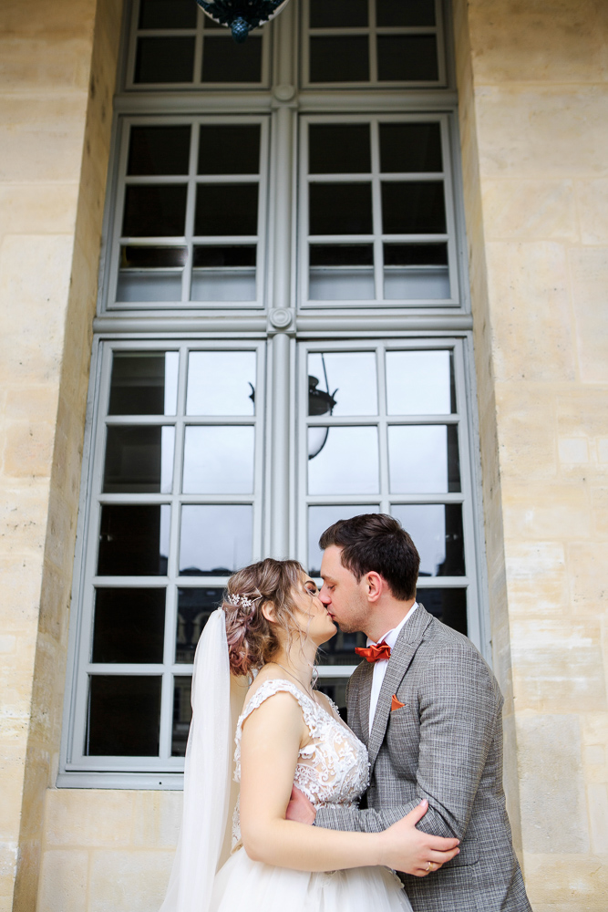 Paris wedding photos by photographer Alex 66