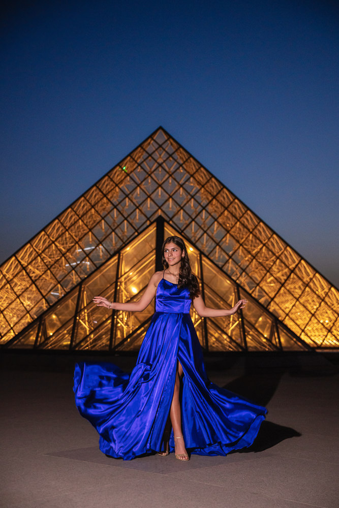 Quinceanera-celebration-photoshoot-with-Daniel-8