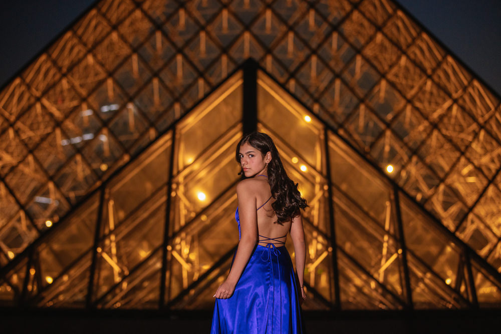 Quinceanera-celebration-photoshoot-with-Daniel-9