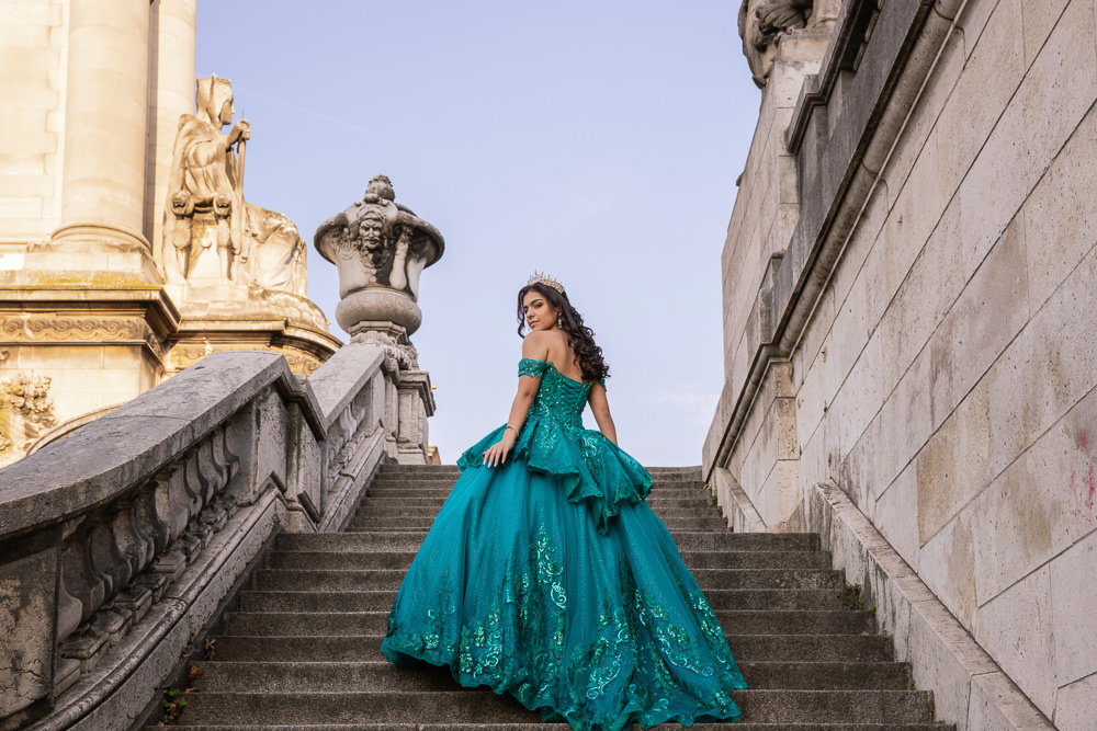 Quinceanera-photoshoot-with-Paris-Photographer-Daniel-10