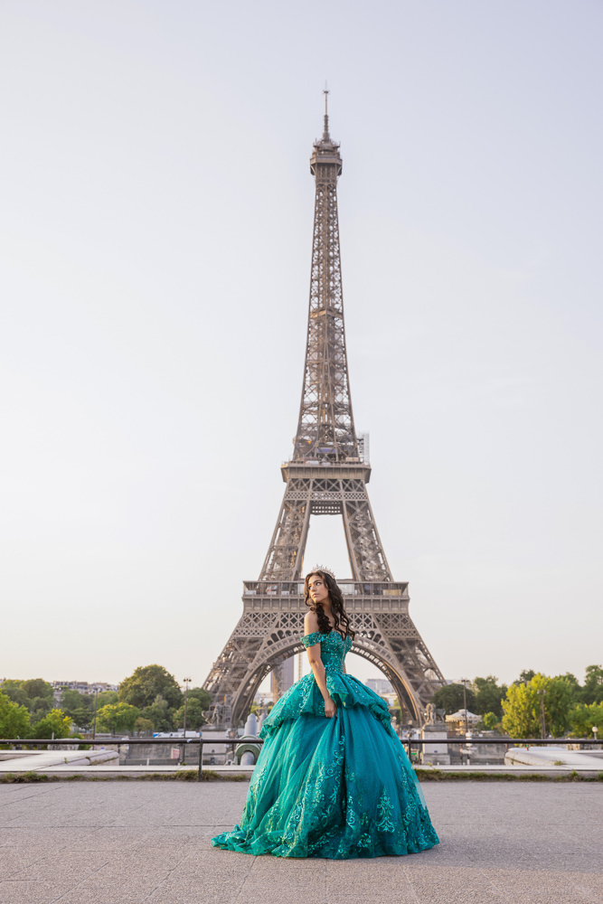Quinceanera-photoshoot-with-Paris-Photographer-Daniel-3