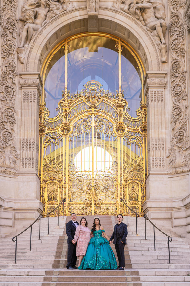 Quinceanera-photoshoot-with-Paris-Photographer-Daniel-5